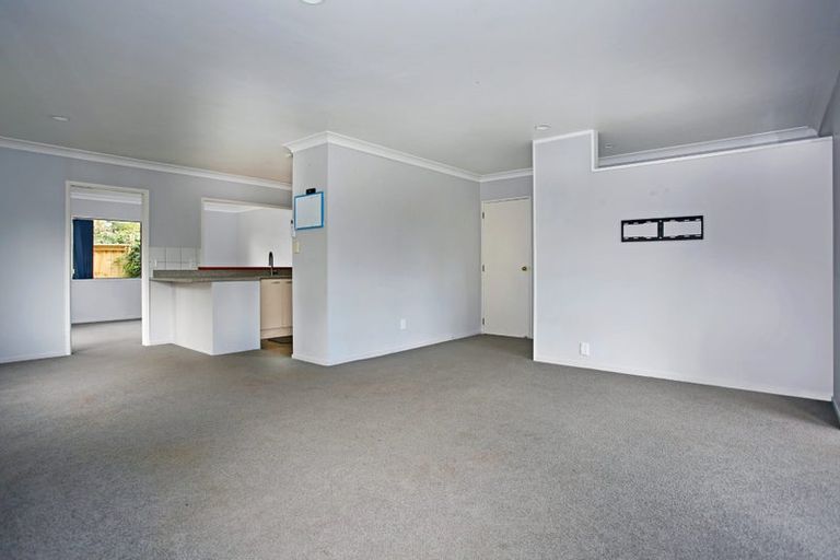 Photo of property in 73a Sandspit Road, Waiuku, 2123