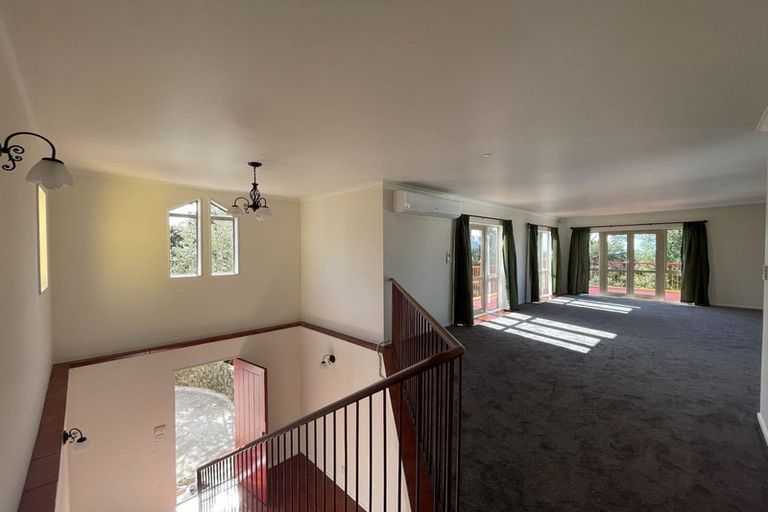 Photo of property in 10 Glendhu Road, Bayview, Auckland, 0629