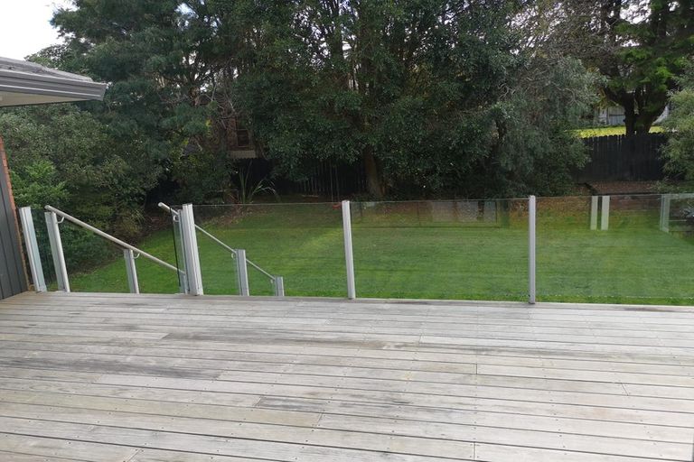 Photo of property in 19 Palmyra Way, Half Moon Bay, Auckland, 2012