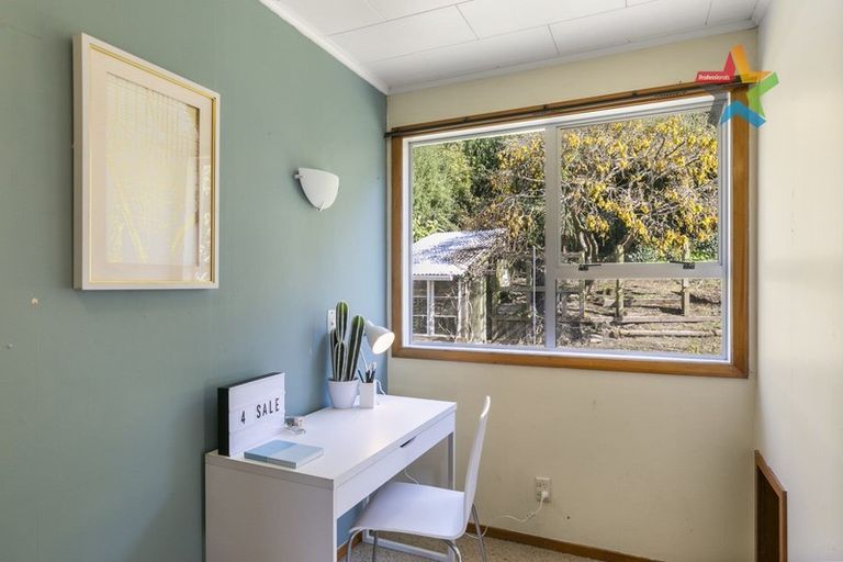 Photo of property in 15 Hauraki Street, Karori, Wellington, 6012