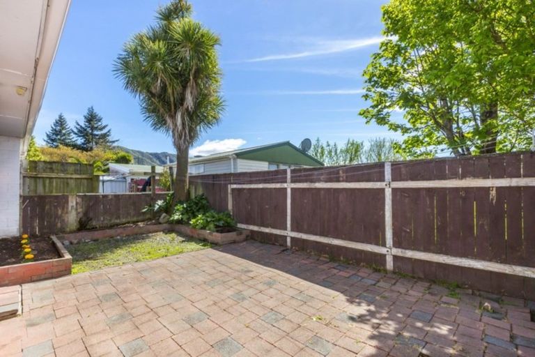 Photo of property in 1033a Fergusson Drive, Clouston Park, Upper Hutt, 5018