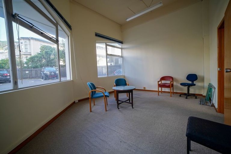 Photo of property in Molesworth House, 9/101a Molesworth Street, Thorndon, Wellington, 6011