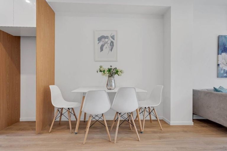 Photo of property in 2/5 Matata Place, Dallington, Christchurch, 8061