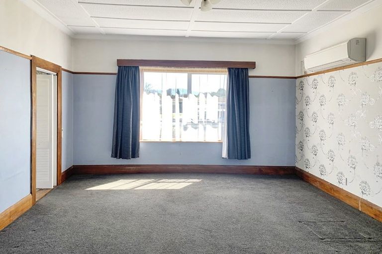 Photo of property in 38 Burns Street, Dannevirke, 4930