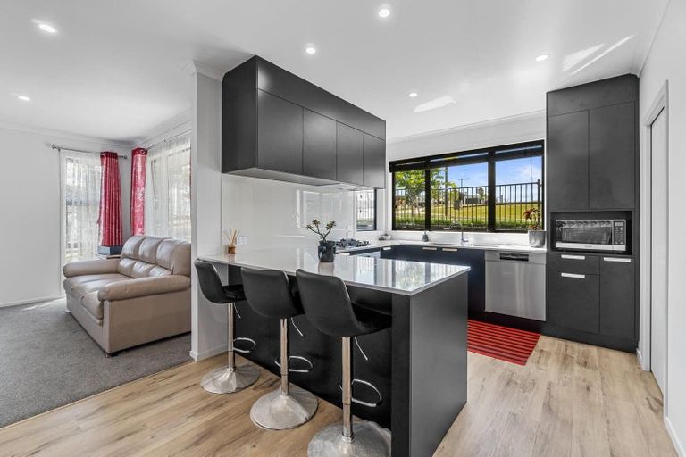 Photo of property in 2 Celeste Terrace, Peacocke, Hamilton, 3206