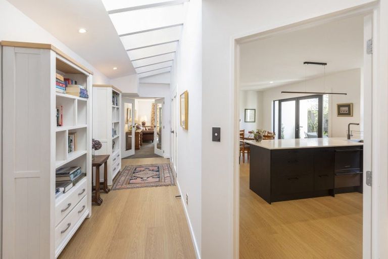 Photo of property in 2/6 Lloyd Street, Strowan, Christchurch, 8052