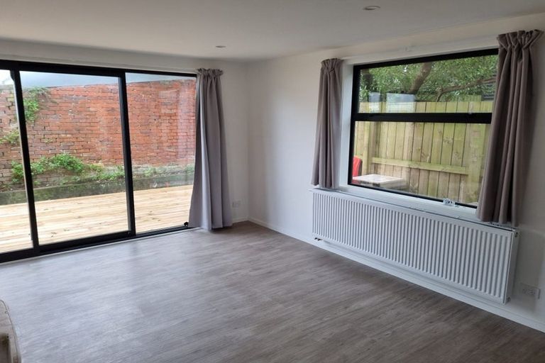 Photo of property in 3/10 Palm Grove, Berhampore, Wellington, 6023