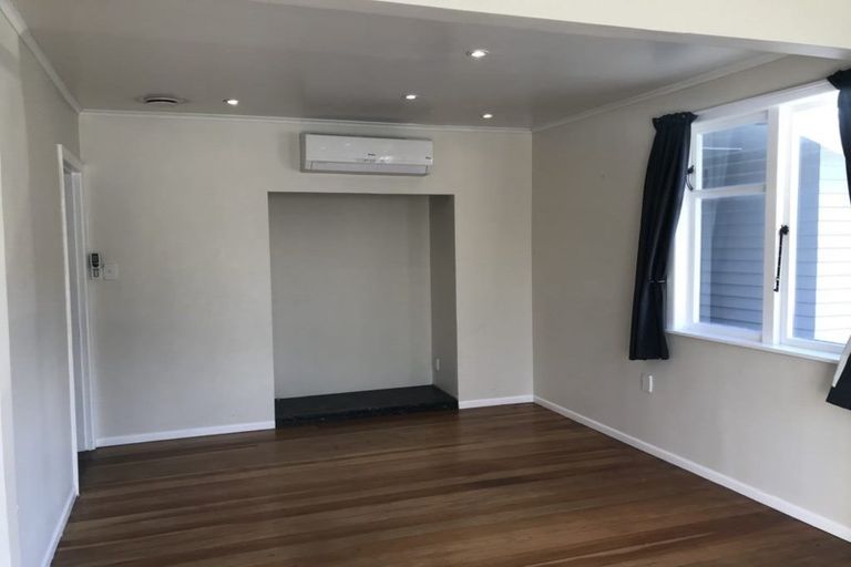 Photo of property in 1232 Taita Drive, Taita, Lower Hutt, 5011