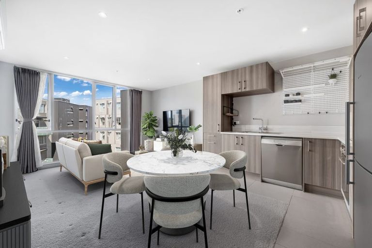 Photo of property in 506/1 Rose Garden Lane, Albany, Auckland, 0632