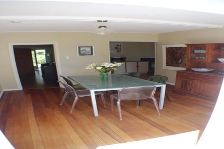 Photo of property in 5 Woodvale Grove, Fairfield, Lower Hutt, 5011