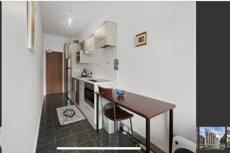 Photo of property in Atrium Apartments, 3n/154 The Terrace, Wellington Central, Wellington, 6011