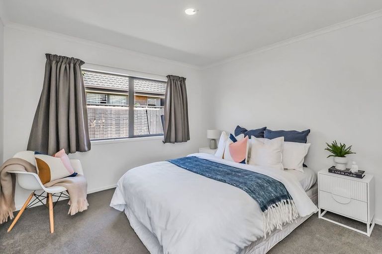 Photo of property in 28 Burford Way, Rolleston, 7615