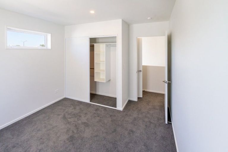 Photo of property in 2/9 Matlock Street, Woolston, Christchurch, 8062
