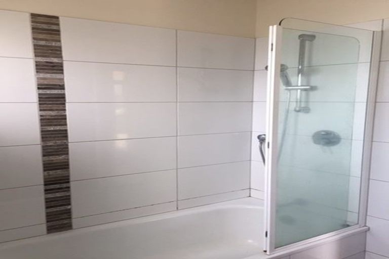 Photo of property in 46a Valonia Street, New Windsor, Auckland, 0600