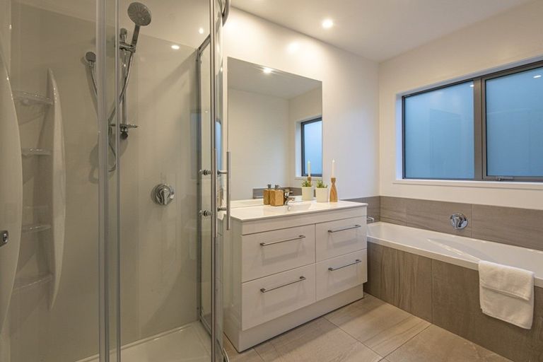 Photo of property in 24a Shoebridge Crescent, Ngunguru, Whangarei, 0173