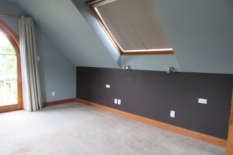 Photo of property in 19 Flavell Street, Heathcote Valley, Christchurch, 8022