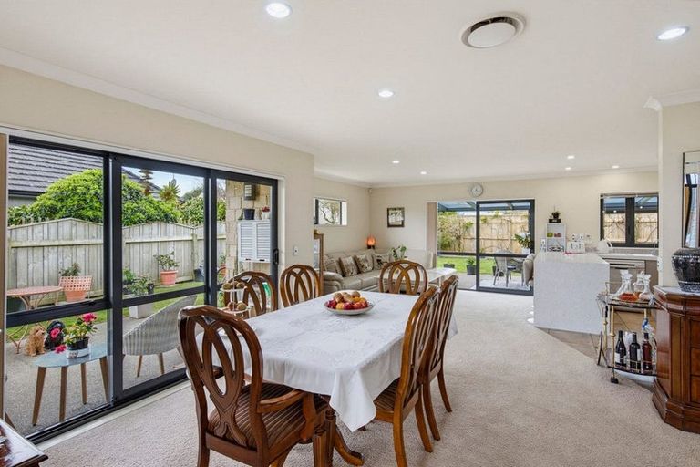 Photo of property in 143 Milne Drive, Paraparaumu, 5032