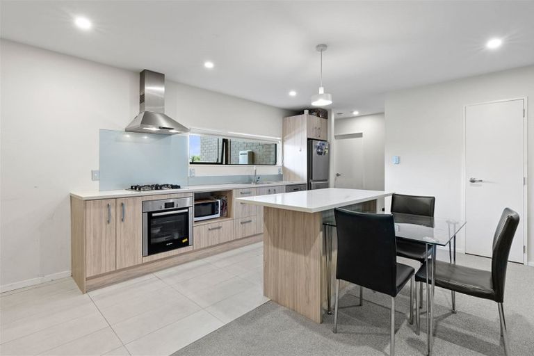 Photo of property in 5/15 Wyllie Road, Papatoetoe, Auckland, 2025