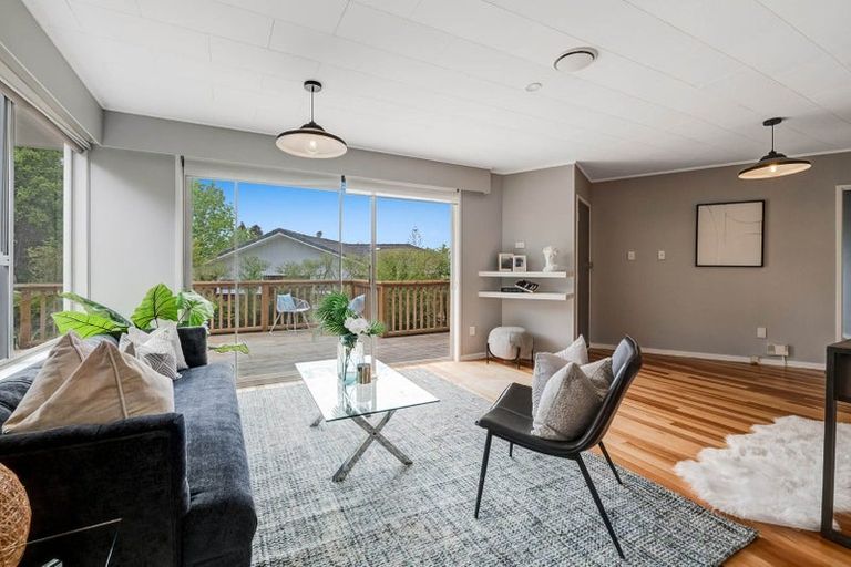 Photo of property in 14 Orton Street, Glenfield, Auckland, 0627