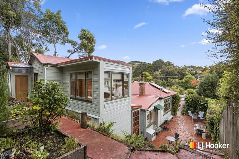 Photo of property in 2 Bacon Street, Broad Bay, Dunedin, 9014