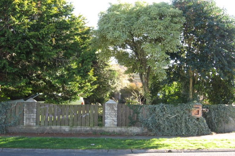 Photo of property in 27 Keats Crescent, Enderley, Hamilton, 3214