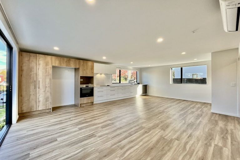 Photo of property in 17a Roxburgh Street, Sydenham, Christchurch, 8023