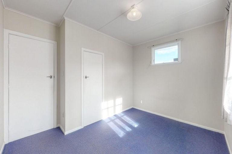 Photo of property in 73 Hikurangi Street, Trentham, Upper Hutt, 5018