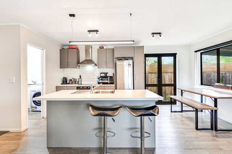 Photo of property in 18b Strowan Avenue, Fairfield, Hamilton, 3214