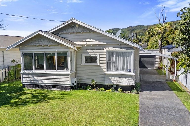 Photo of property in 12 Cressy Street, Waterloo, Lower Hutt, 5011