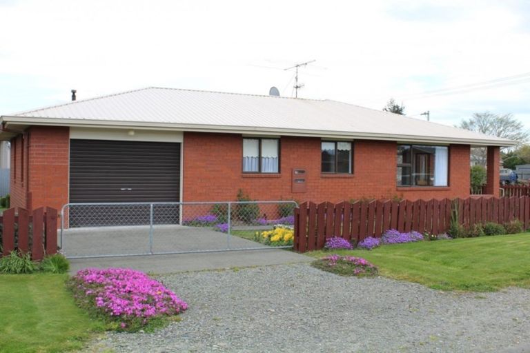 Photo of property in 29 Home Street, Winton, 9720