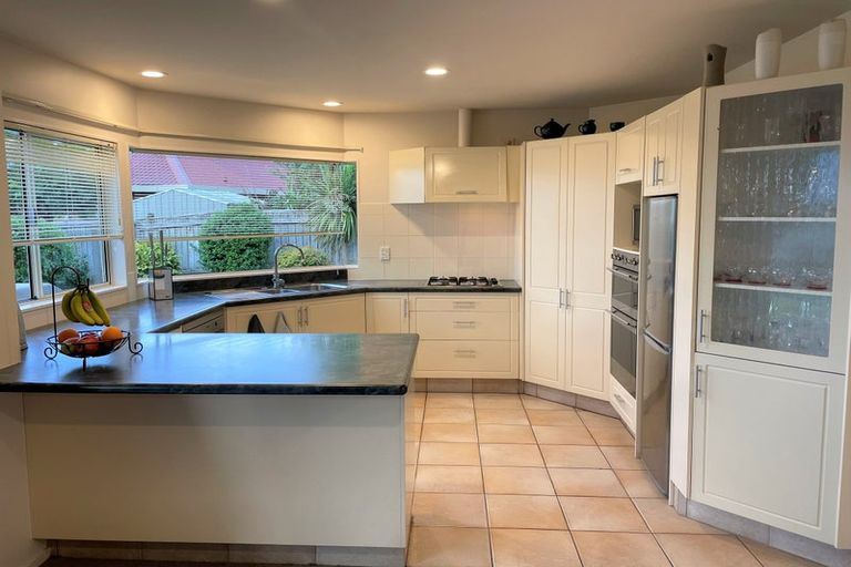 Photo of property in 7 Kingsgate Avenue, Havelock North, 4130