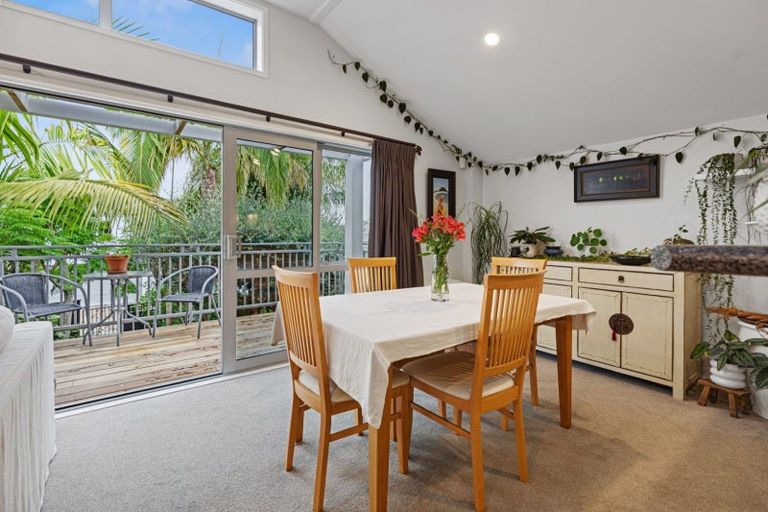 Photo of property in 18/19 Brodie Place, Bethlehem, Tauranga, 3110