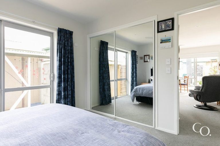 Photo of property in 24 Mill Road, Clive, 4102