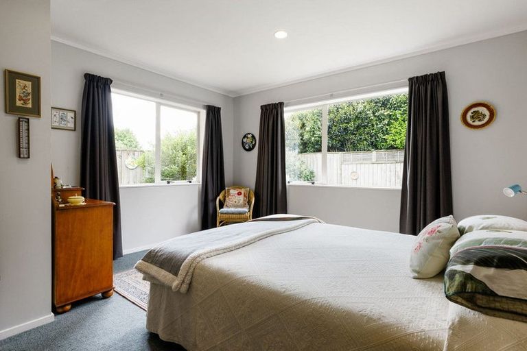 Photo of property in 57 Browning Street, Leamington, Cambridge, 3432