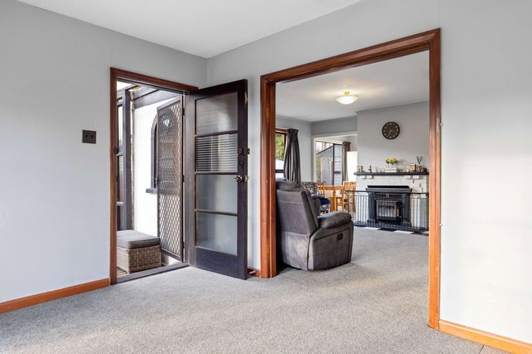 Photo of property in 102 Kainga Road, Kainga, Christchurch, 8083