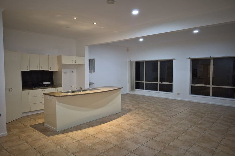 Photo of property in 17 Trimaran Drive, Gulf Harbour, Whangaparaoa, 0930