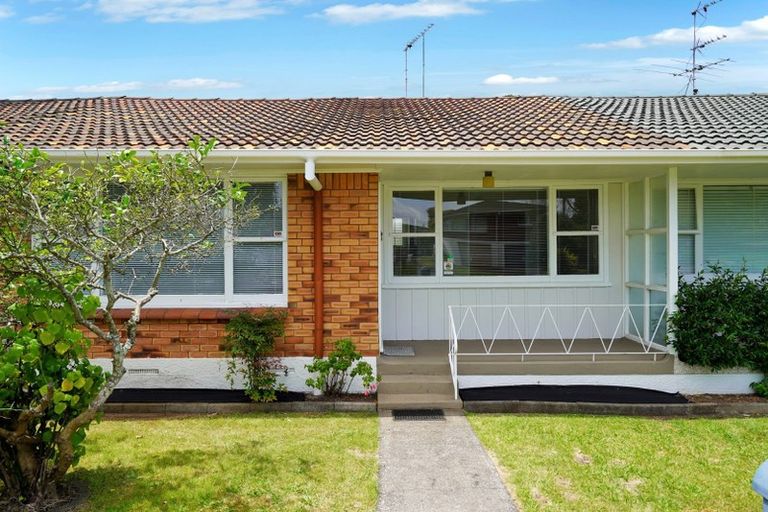 Photo of property in 2/11 Erson Avenue, Royal Oak, Auckland, 1061