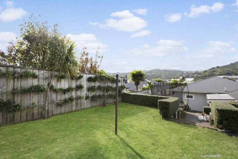 Photo of property in 13 Firth Terrace, Karori, Wellington, 6012
