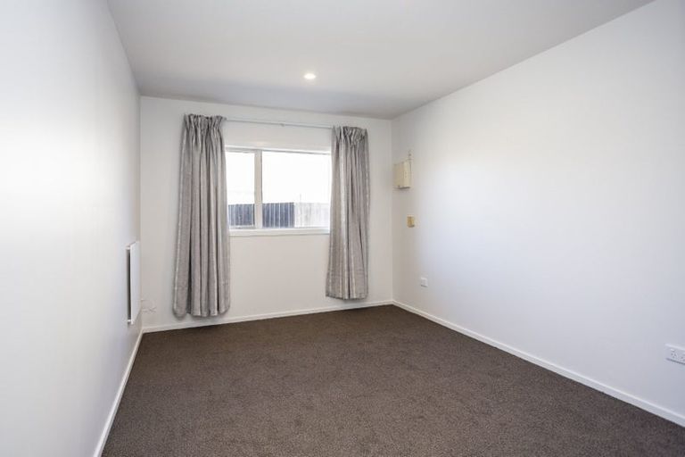Photo of property in 42 Waimairi Road, Upper Riccarton, Christchurch, 8041