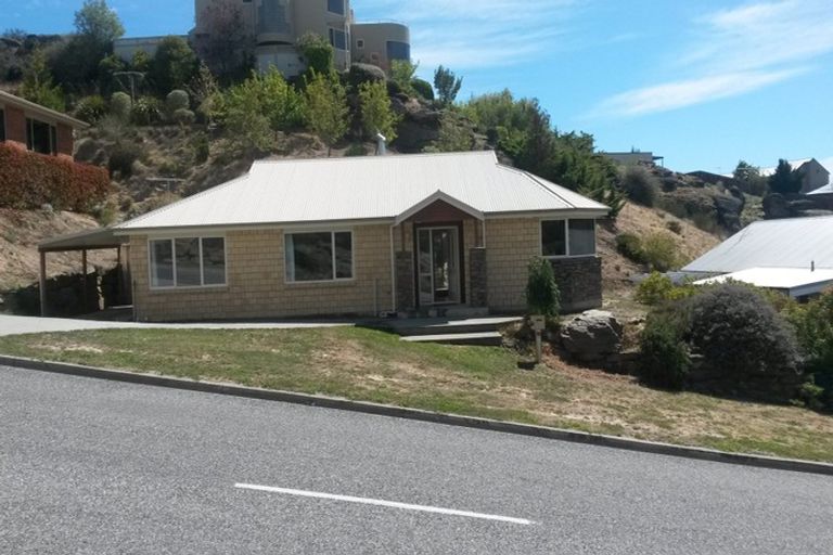 Photo of property in 17 Aronui Road, Bridge Hill, Alexandra, 9320