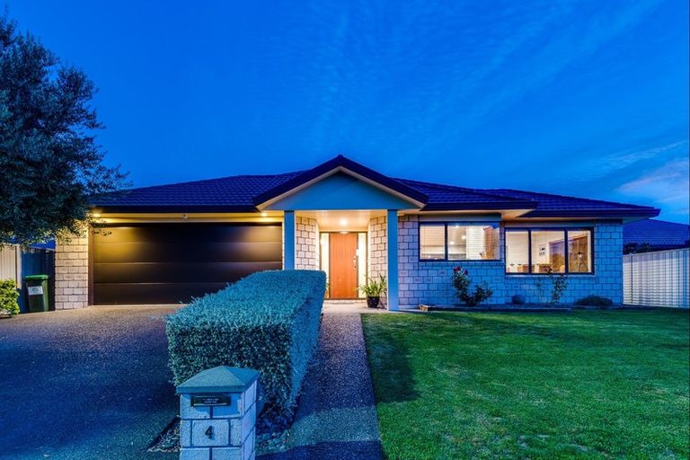 Photo of property in 4 Meissner Road, Havelock North, 4130