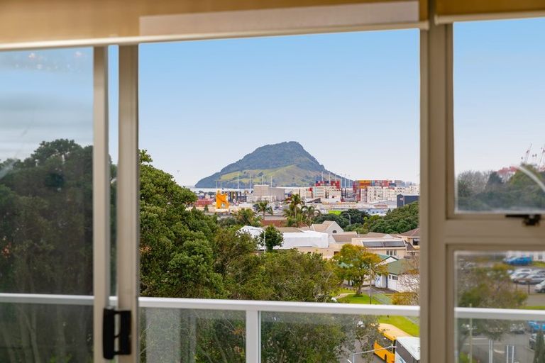 Photo of property in 3/22 Cliff Road, Tauranga, 3110