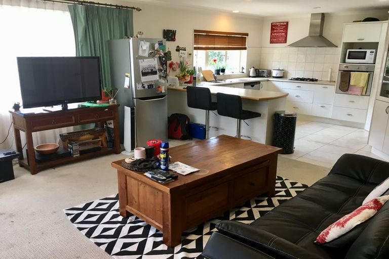 Photo of property in 80 Middlefield Drive, Flat Bush, Auckland, 2016