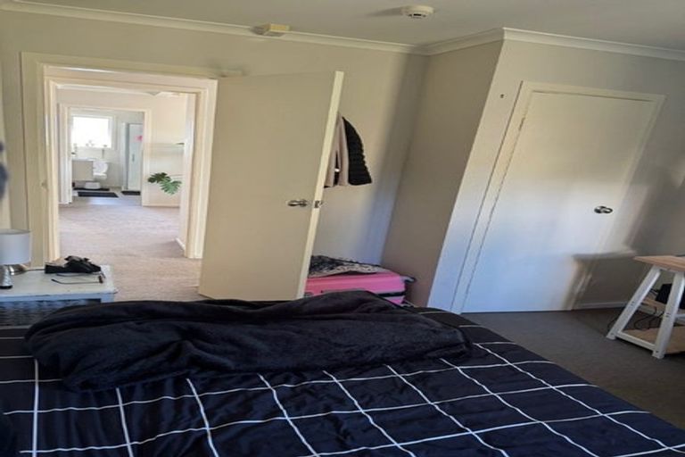 Photo of property in 29 Eskdale Road, Papakowhai, Porirua, 5024