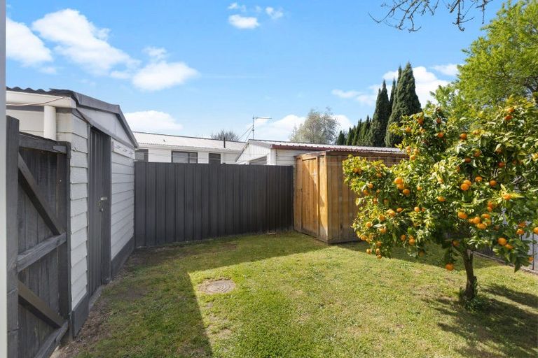 Photo of property in 4 Sequoia Place, Pukete, Hamilton, 3200