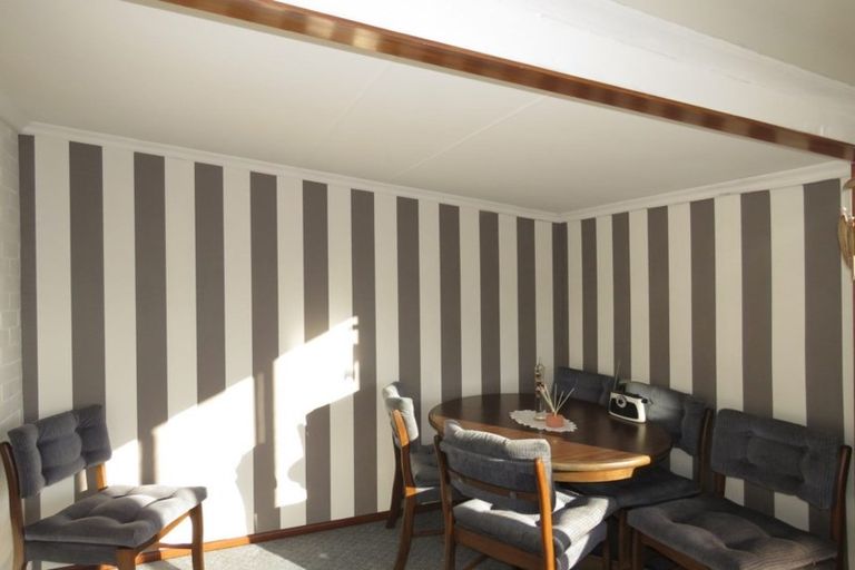 Photo of property in 57 Glenalmond Crescent, Rockdale, Invercargill, 9812