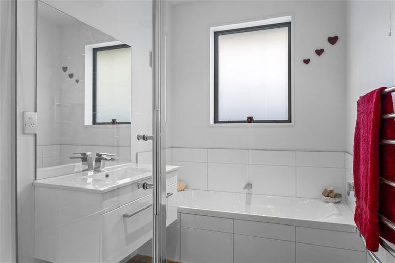 Photo of property in 14 Cellars Way, Yaldhurst, Christchurch, 8042