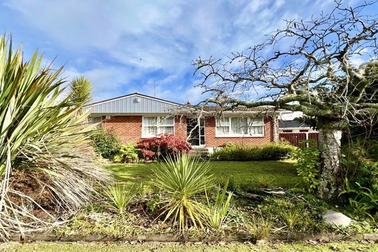 Photo of property in 9 Alf Walker Place, Papakura, 2110