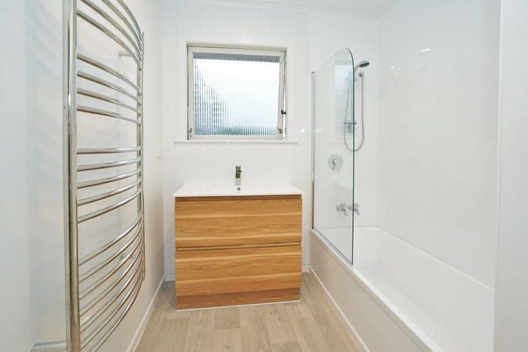 Photo of property in 27 Glenview Terrace, Glenview, Hamilton, 3206