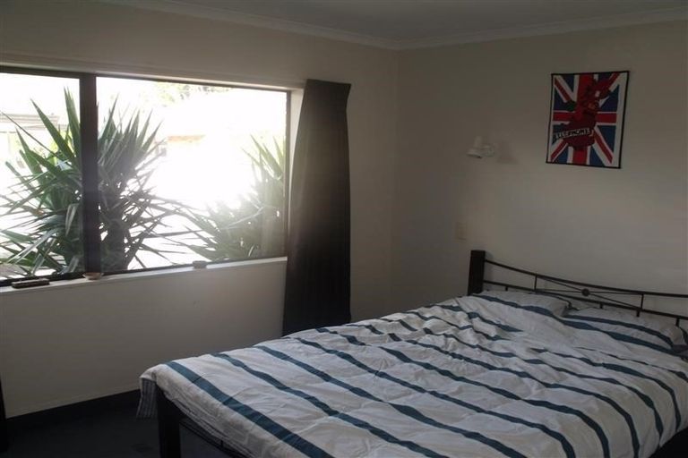 Photo of property in 3/28 Te Aute Road, Havelock North, 4130